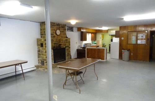 Petersburg House | Lakeside view at Camp Golden Pond and affordable lodging for Penn State Events.