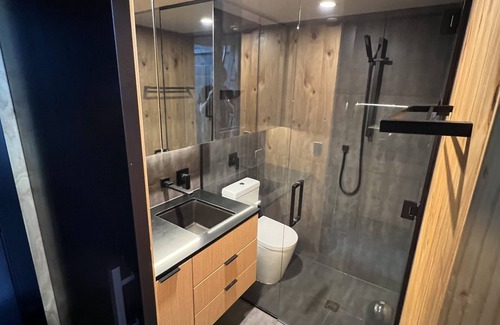 Frankton Apartment | Lakeview Apartments