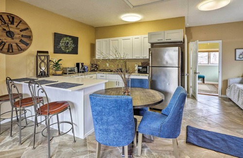 Creighton Cottage | Lakewood Cottage, 7 Miles to Downtown Denver!