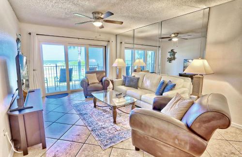 Sunset Beach House | Land's End 6-203 Beach Front