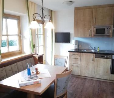 Alpendorf Apartment | Landhaus Gruber Sommer
