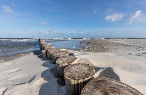Ummanz House | Landhaus Möhlend