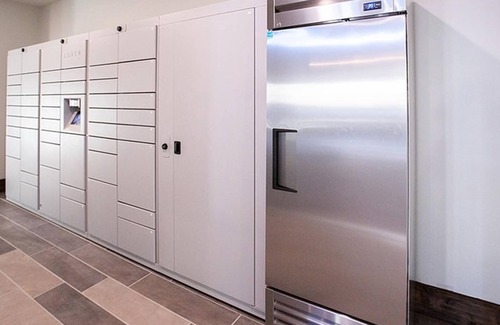 Manor Apartment | Landing | Amazing 1BD, Clubhouse, Gym