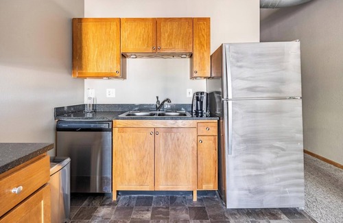 Leavenworth Apartment | Landing | Amazing 1BD, Courtyard