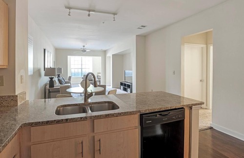 New Pathways Apartment | Landing | Amazing 2BD, Clubhouse, Gym