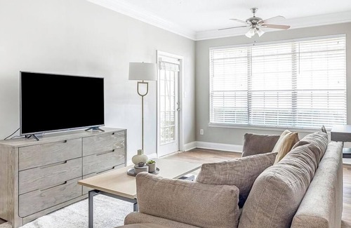 McDonough Apartment | Landing at Elevate Greene - 1 Bedroom in Downtown Mc Donough