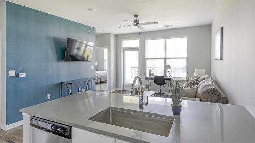 Madison Apartment | Landing at FarmHaus - Huntsville
