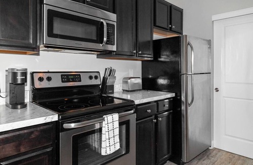 Lewis Center Apartment | Landing at Grand at Polaris - 1 Bedroom in Downtown Columbus