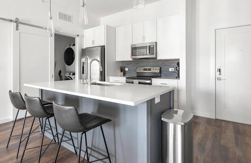 Austin Apartment | Landing at The Artesian at Bee Cave - 1 Bedroom.