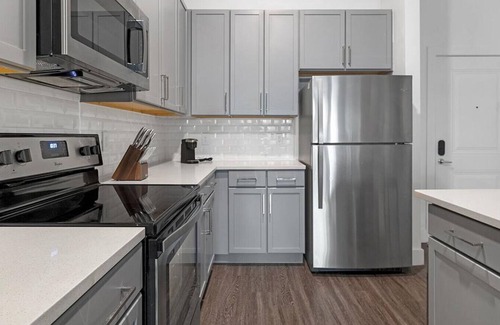 College Park Apartment | Landing at The Princeton at College Park - 2 Bedrooms in College Park