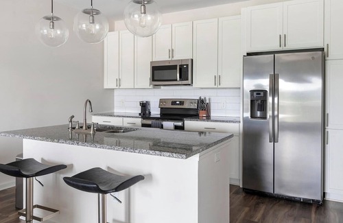 Antioch Apartment | Landing | Beautiful 1BD, Gym, Pool
