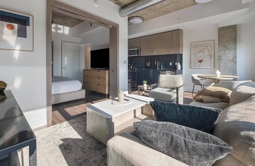 Baileys Crossroads Apartment | Landing | Chic 1BD, Game Room, Gym