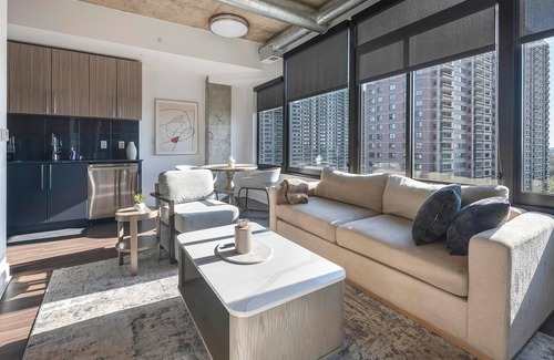 Baileys Crossroads Apartment | Landing | Chic 1BD, Game Room, Gym