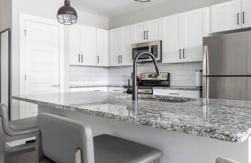 Mableton Apartment | Landing | Chic 1BD, Gym, Pool