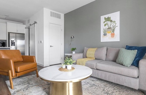 Austin Apartment | Landing | Chic 1BD, Pool, Clubhouse