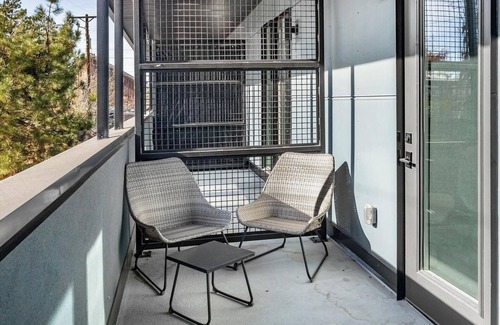 Sugar House Apartment | Landing | Incredible Studio, Gym, Game Room