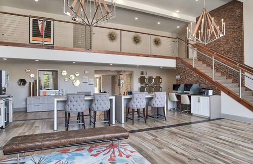Homewood Apartment | Landing | Incredible 2BD, Clubhouse, Gym