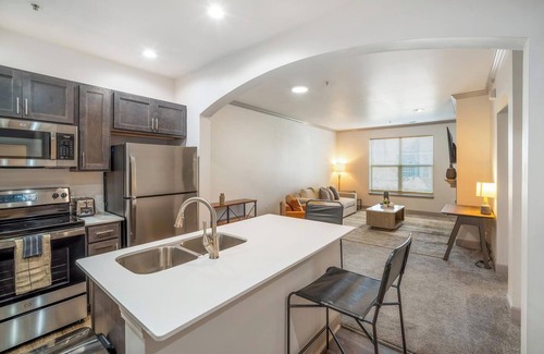 Corryville Apartment | Landing | Incredible 1BD, Gym, Clubhouse