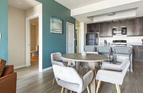 Fort Myers Apartment | Landing | Incredible 1BD, Gym, Pool