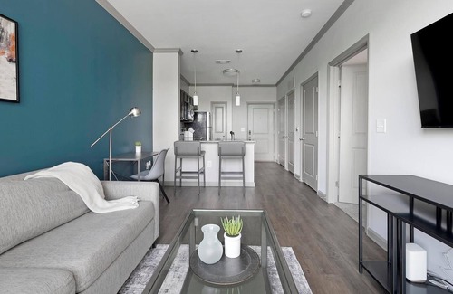 South Nashville Apartment | Landing | Modern 1BD, Clubhouse, Gym