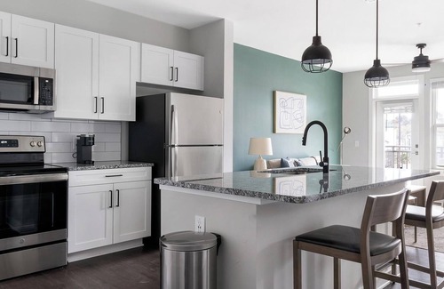 Mableton Apartment | Landing | Modern 1BD, Gym, Pool