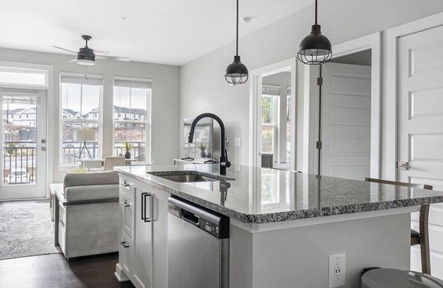 Mableton Apartment | Landing | Modern 1BD, Gym, Pool