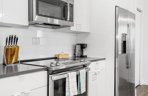 Port Tampa City Apartment | Landing | Spectacular 2BD, Gym, Clubhouse