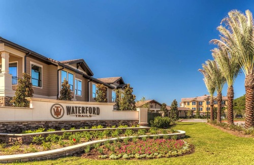 Klein Apartment | Landing | Stunning 2BD, Gym, Clubhouse