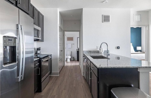 Austin Apartment | Landing | Stylish 1BD, Pool, Gym