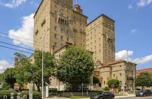 Downtown Dayton Apartment | Landing | Stylish 2BD, Clubhouse, Gym