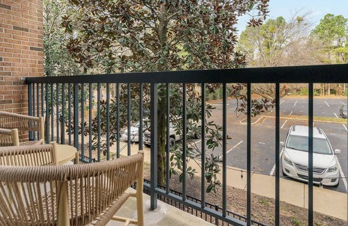 Northeast Raleigh Apartment | Landing | Stylish Studio, Gym, Pool