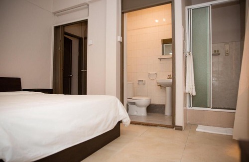 Quatre Bornes Hotel | Landmark