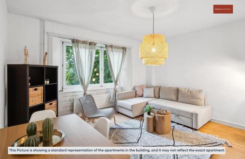 Albisrieden Apartment | Langgrütstrasse 21, 8047 Zürich, Switzerland
