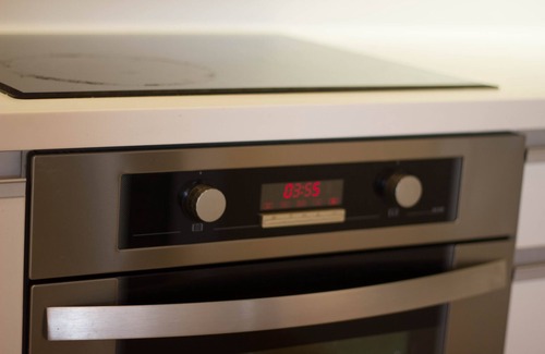 Na Chom Thian Apartment | Large, 2 bed beachfront condo in Pattaya