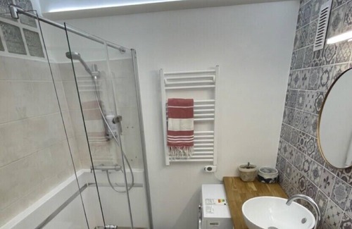 Pont du Cens-Cote d'Or Apartment | Large bright nest with garden in Nantes