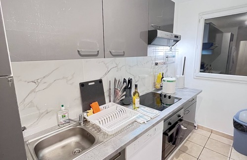 Quartier du Pont-de-Flandre Apartment | Large, calm and bright T2 apartment - Parc de la villette