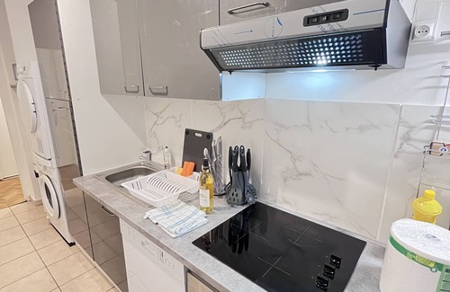 Quartier du Pont-de-Flandre Apartment | Large, calm and bright T2 apartment - Parc de la villette