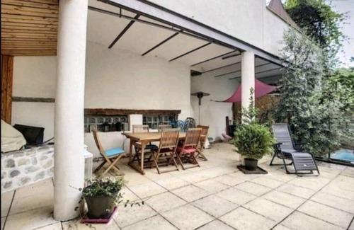 Villeneuve-de-Berg House | Large family home (260m2) in the heart of an Ardéchois village