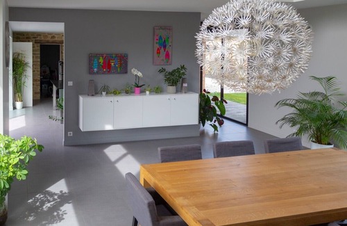 Pluneret House | Large family house on 2000 m2 of land