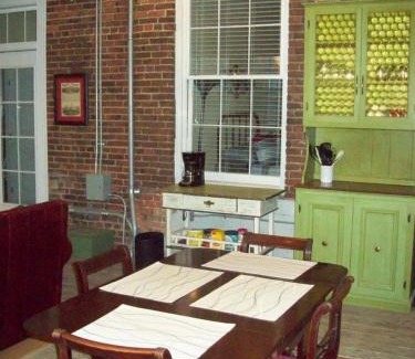 Macon Apartment | Large Historic Downtown Loft - Rear
