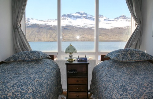 Faskrudsfjordur House | Large House for 20 persons