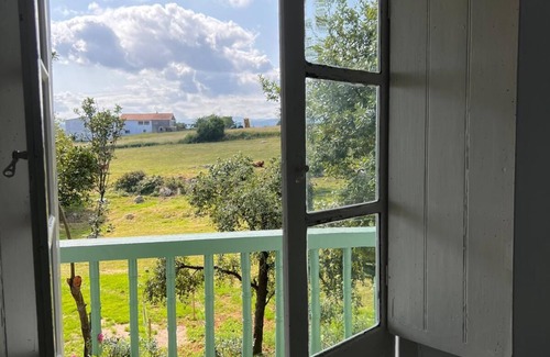 San Vicente de la Barquera Cottage | Large house near the beach of Gerra