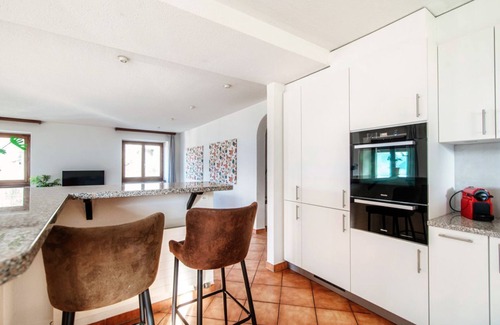 Gordola Apartment | Large lake view apartment near Locarno (Lilia Apt)