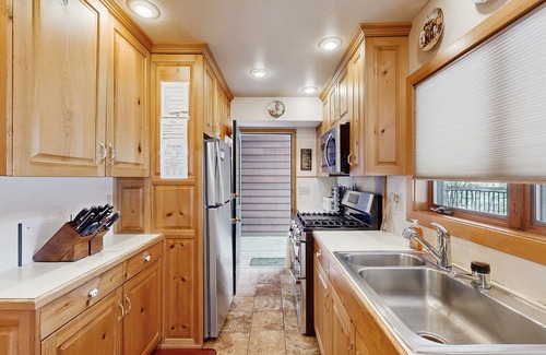 McCall House | Large lakefront cabin with water views, private hot tub and dedicated dock