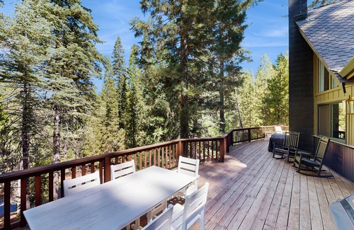 Arnold House | Large Mountain Chalet with Spa, Wet Bar, Home Gym, Decks, Near Lake by Skiing