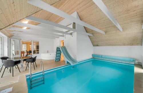 Husby House | Large Pool House With Beach Volleyball - 2000