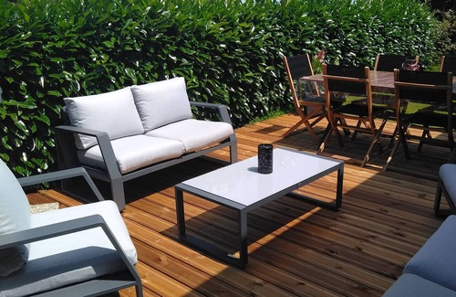 Champignelles House | Large vacation home with wooded garden.