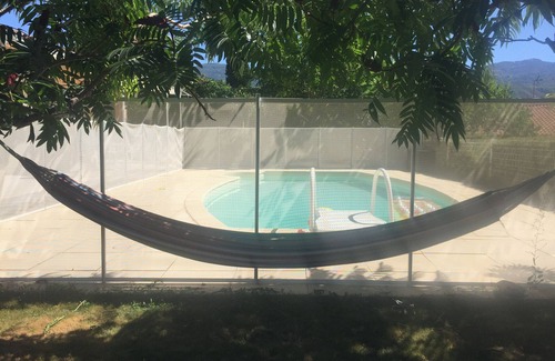 Tallard House | Large vacation home with child-safe pool on the edge of the village of Tallard