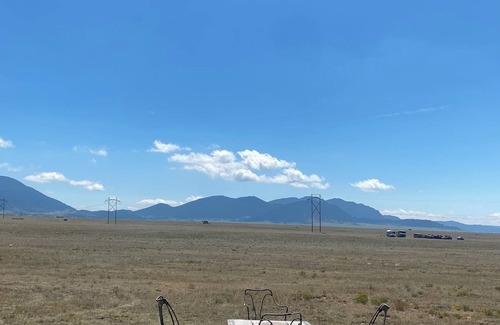 Hartsel RV Rental | Large Yurt Tent w Views, Firepit & Easy Access To Reservoir