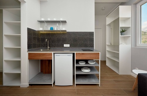 Becici Apartment | Larimar